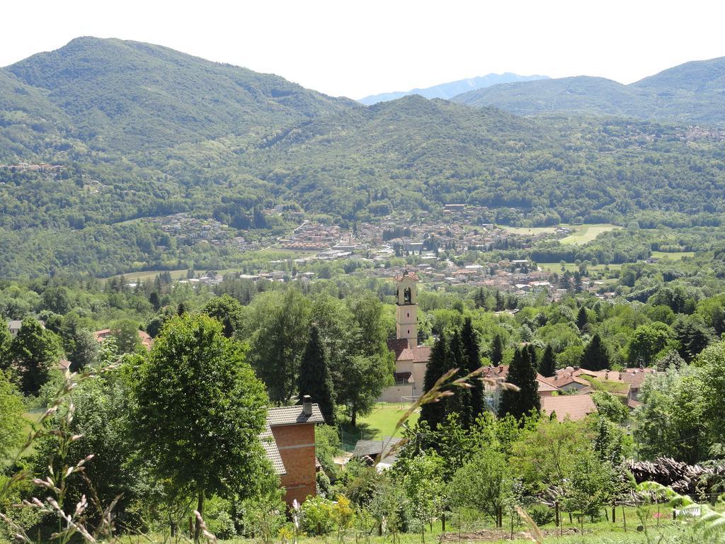 La Casa Del Borgo Bed & Breakfast Brissago-Valtravaglia Exterior photo